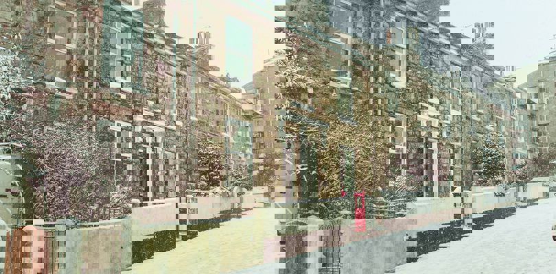 Staying Protected in Winter: How to Ensure You're Covered in Cold Weather